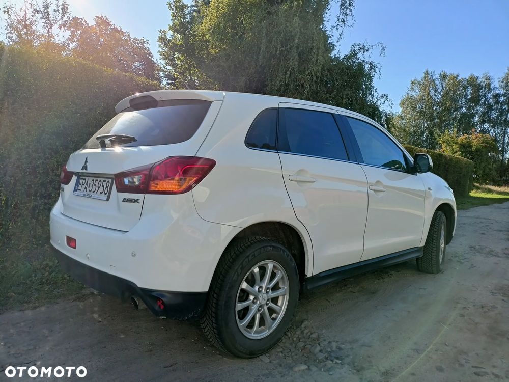 Mitsubishi ASX - 3