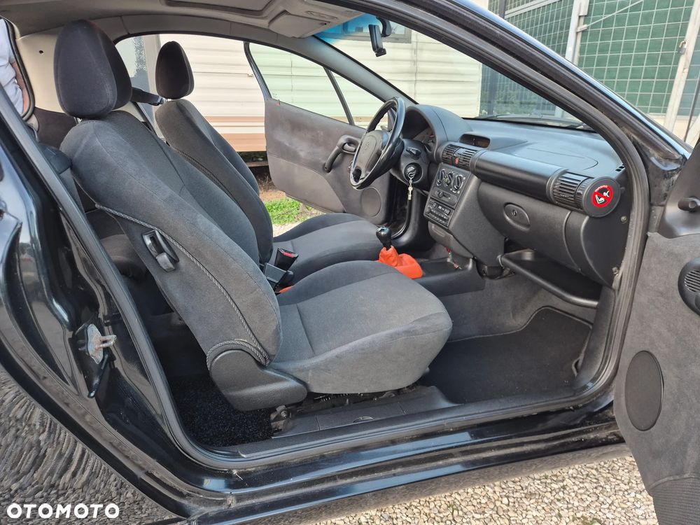 Opel Tigra 1.6 - 12