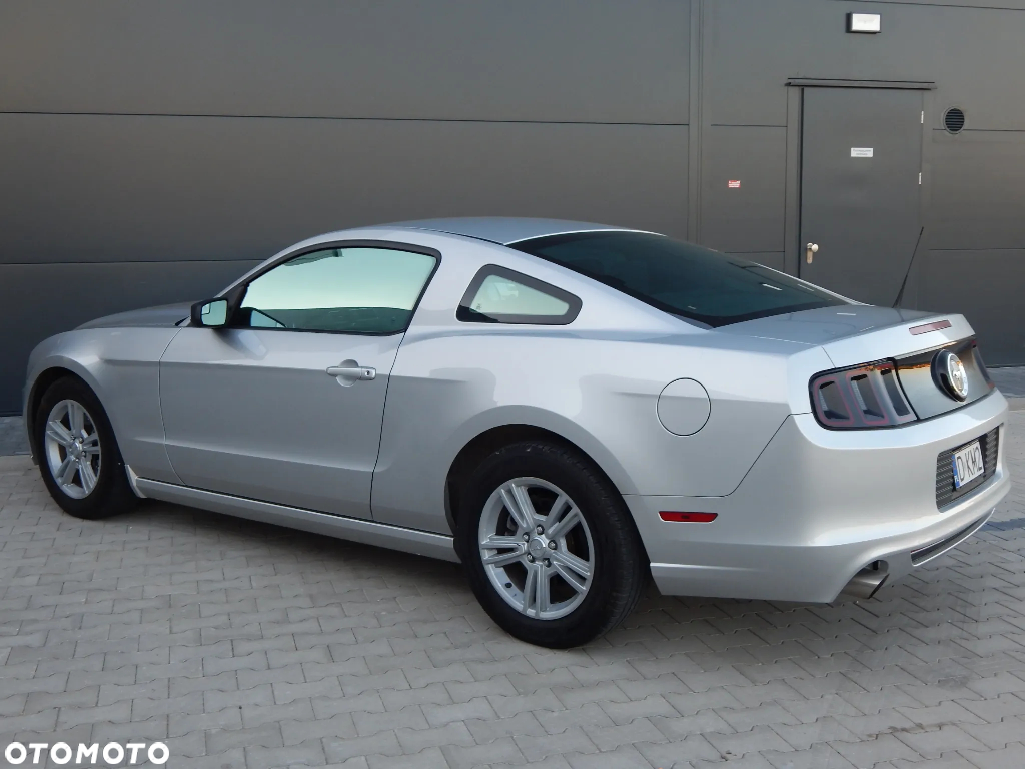 Ford Mustang 3.7 V6 Premium - 9