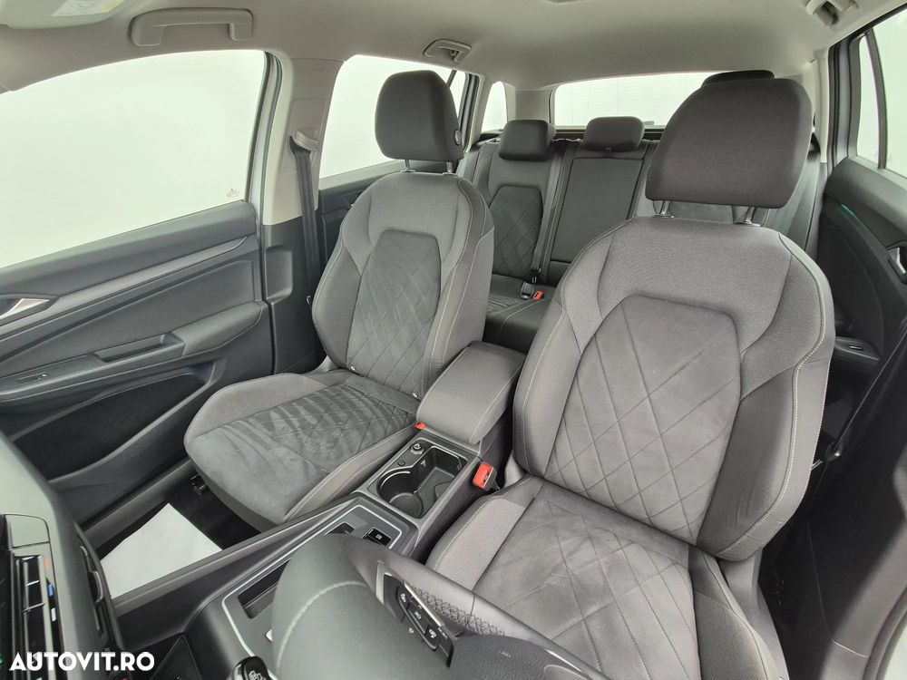 Volkswagen Golf Variant 2.0 TDI SCR DSG Style - 11