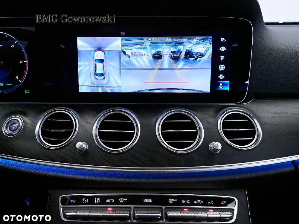 Mercedes-Benz Klasa E - 12