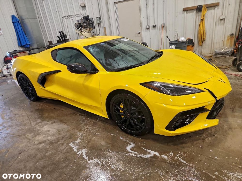 Chevrolet Corvette Stingray 2LT 6.2 V8 Automatik - 5