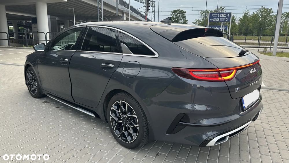 Kia ProCeed 1.5 T-GDI GT Line DCT - 6