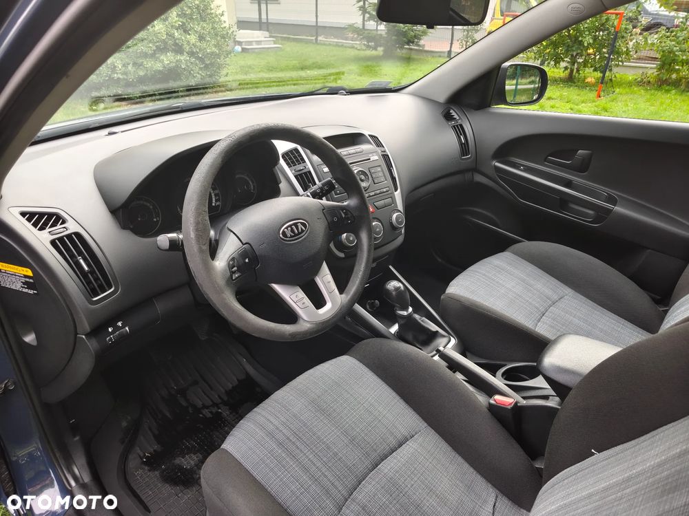 Kia Ceed 1.6 S - 9