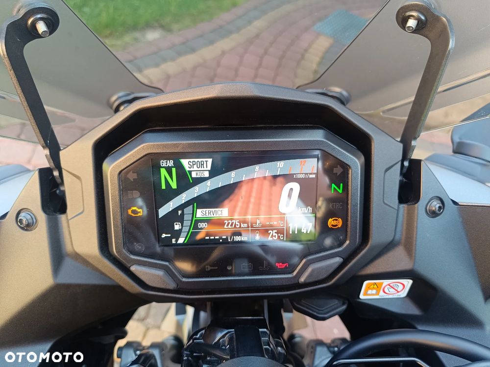 Kawasaki Ninja 1000 SX - 40