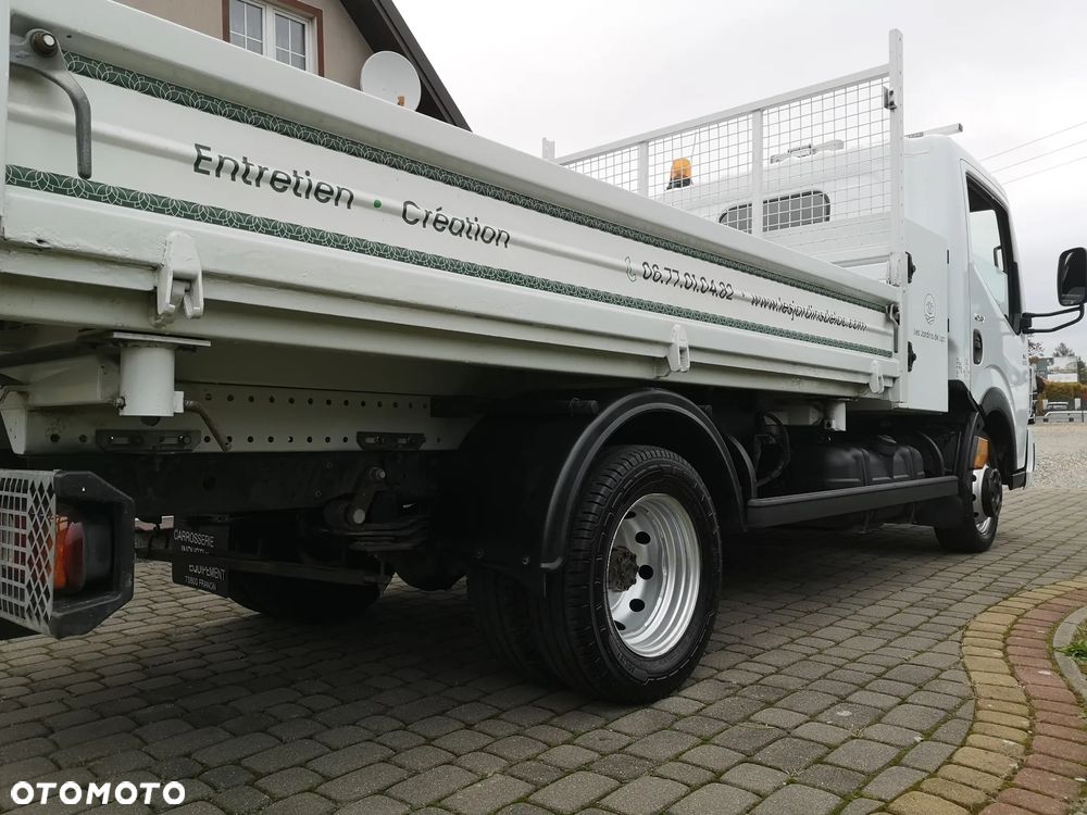 Renault Maxity 2.5dXi 130 - 23