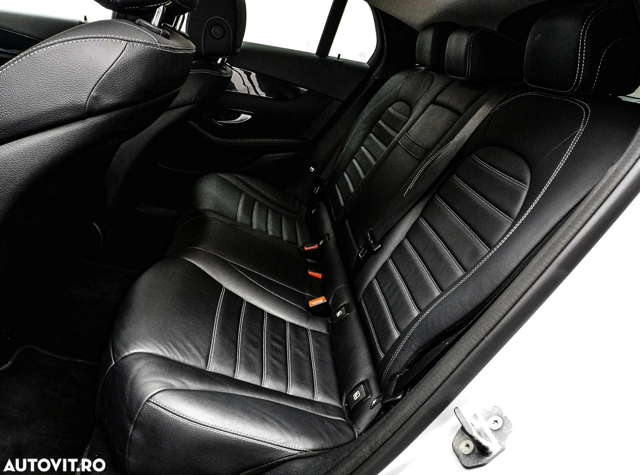 Mercedes-Benz GLC Coupe 220 d 4MATIC - 15