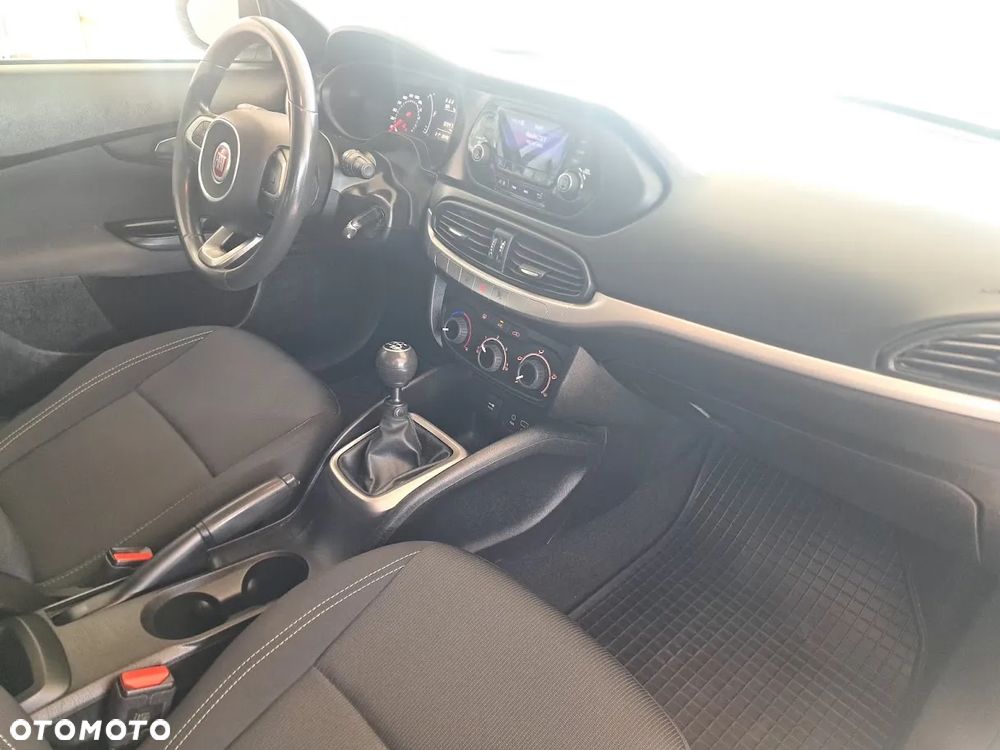 Fiat Tipo - 11