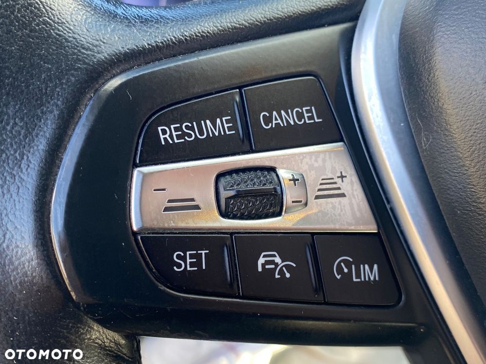 BMW Seria 3 ver-318d-mhev-sport-line - 21