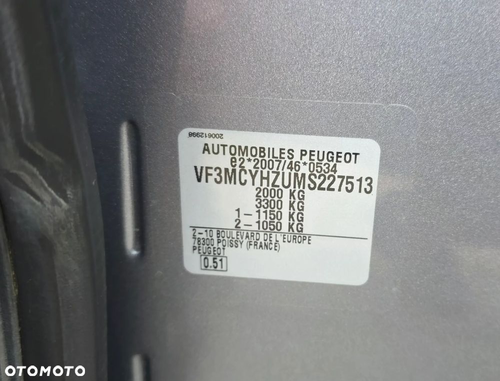 Peugeot 3008 1.5 BlueHDi GT S&S EAT8 - 38