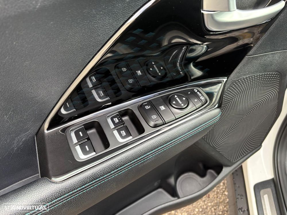 Kia e-Niro Vision - 14