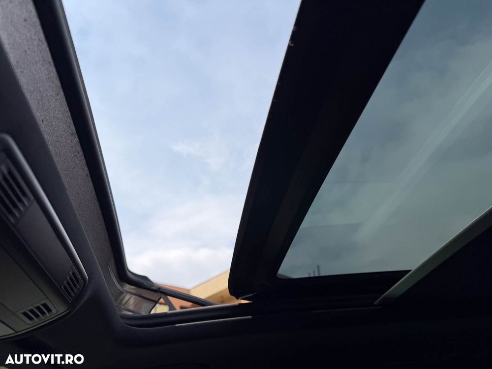 Volkswagen Passat 2.0 TDI DSG 4Motion R Executive - 11