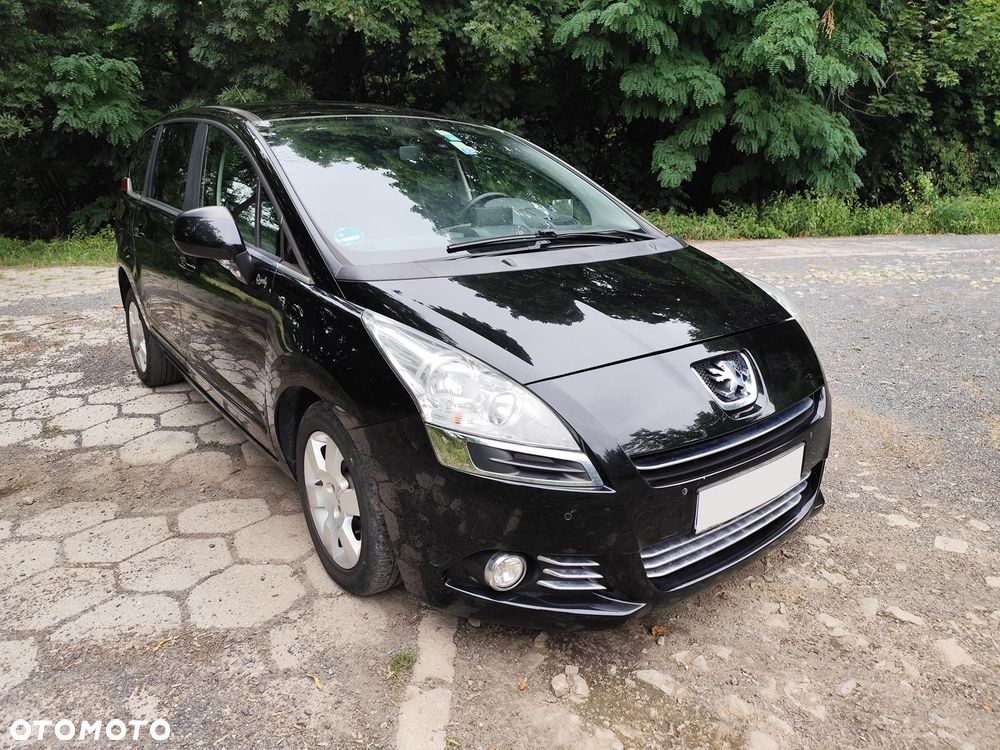 Peugeot 5008 HDI FAP 150 Family Plus - 11