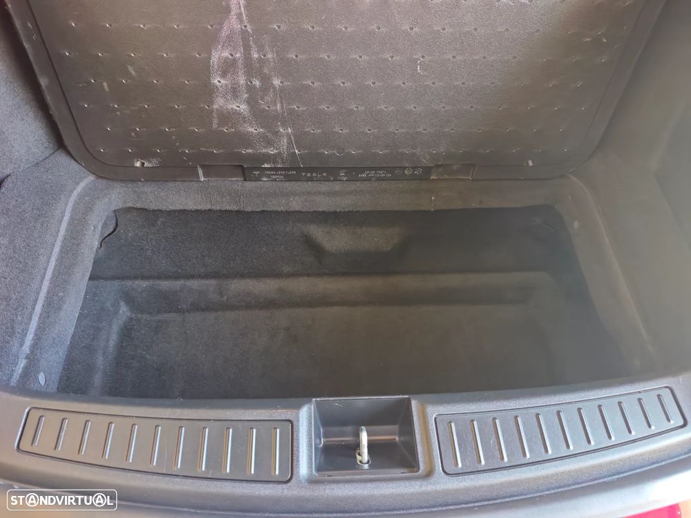 Tesla Model S 100D - 28