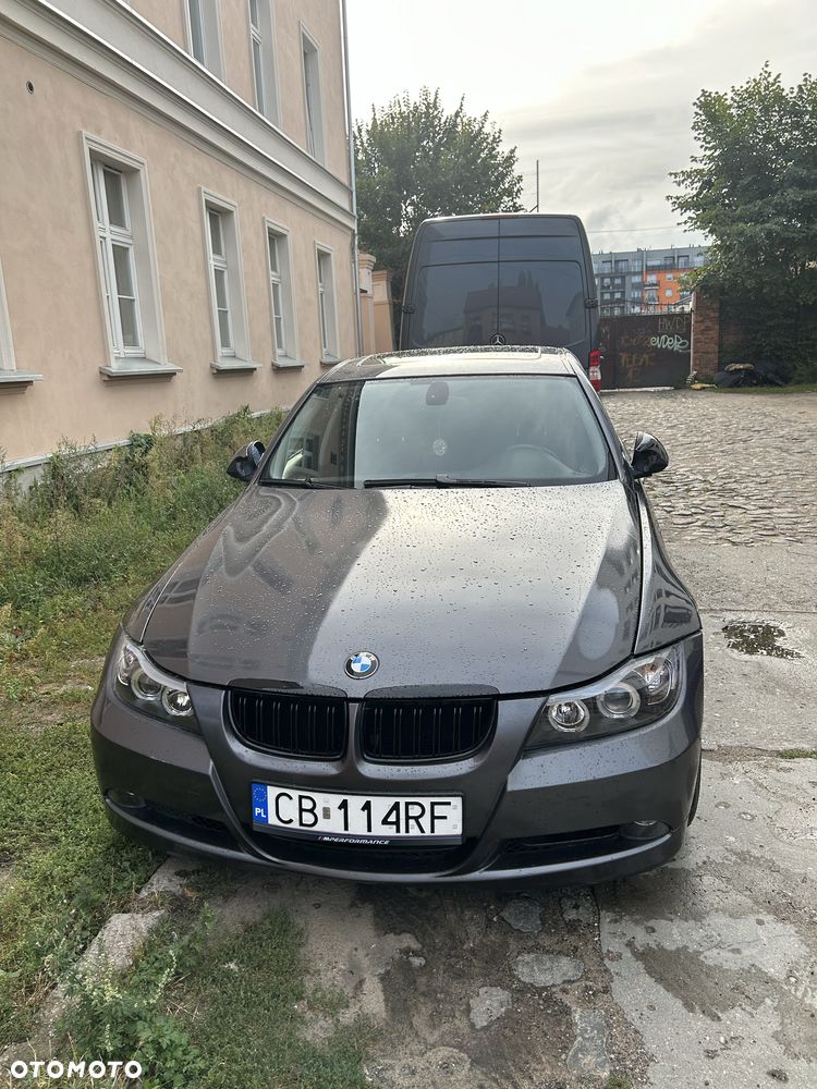 BMW Seria 3 - 1