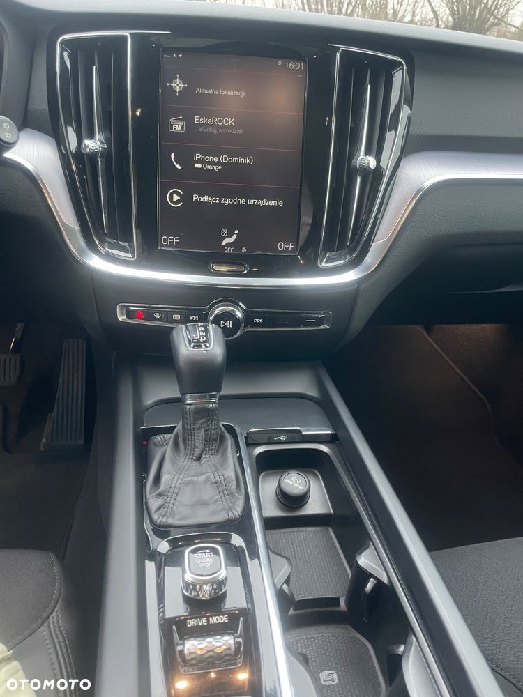 Volvo V60 D3 Geartronic Momentum - 30