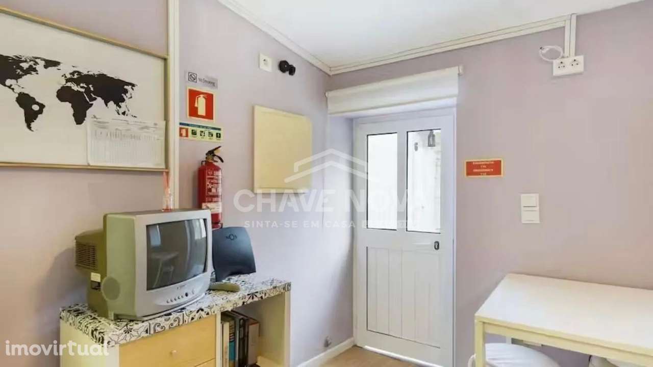 Moradia V1 Mobilada no Centro do Porto (Rua do Heroísmo) - Grande imagem: 4/5