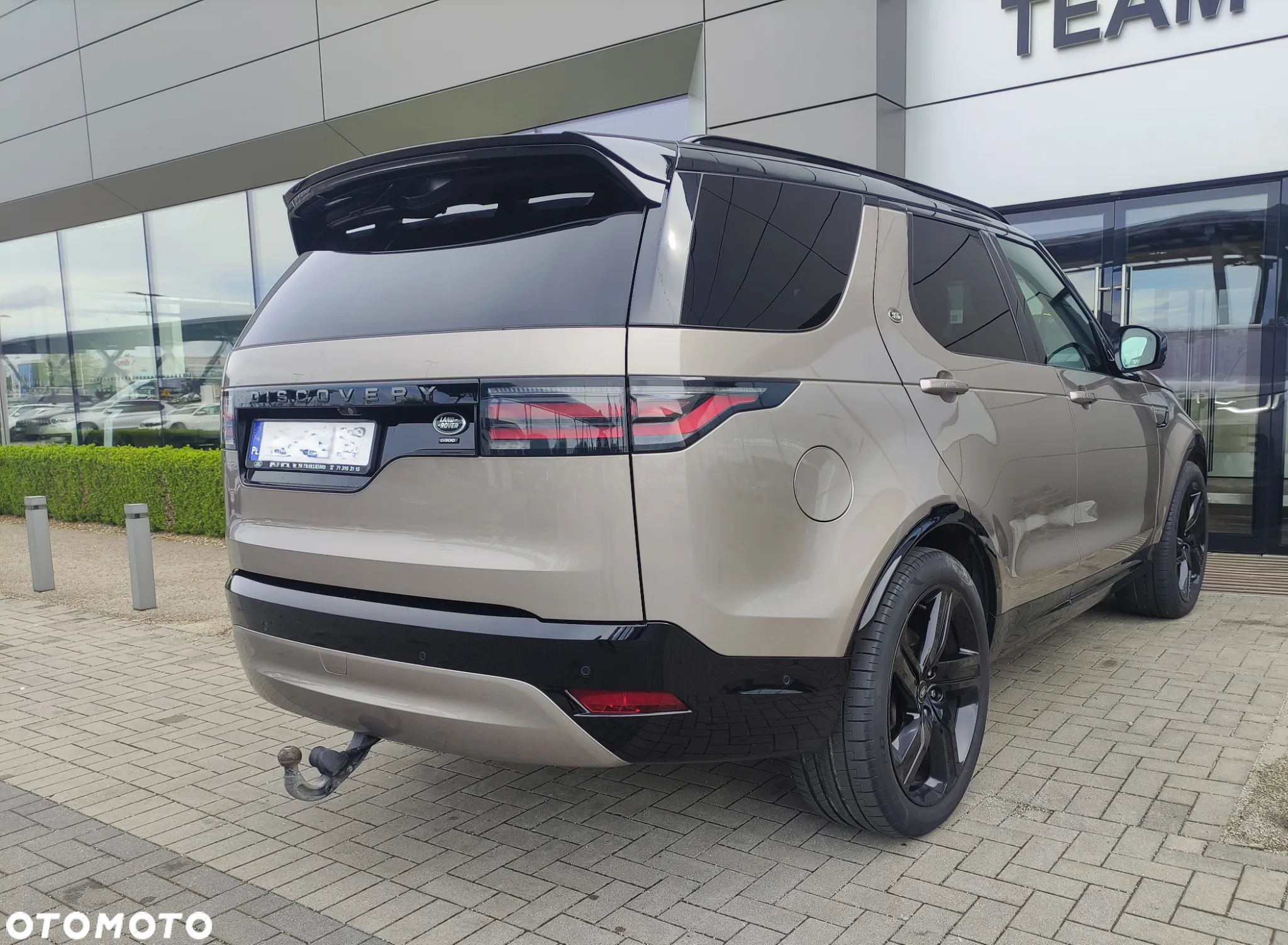 Land Rover Discovery - 9