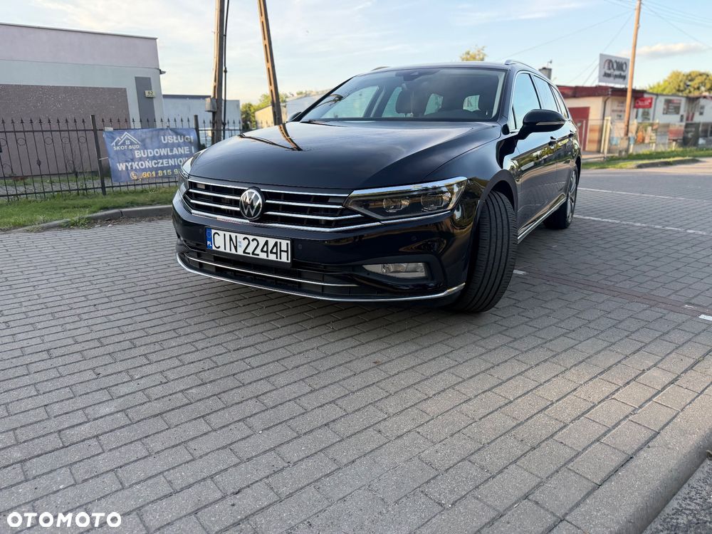 Volkswagen Passat - 4