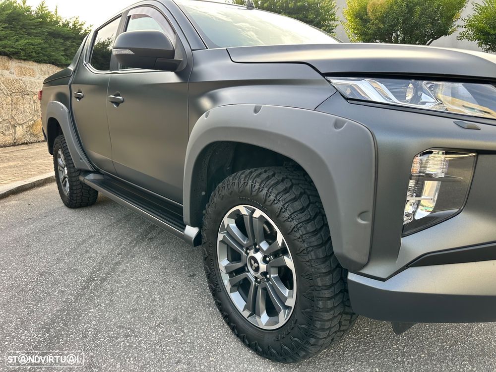 Mitsubishi L200 - 22