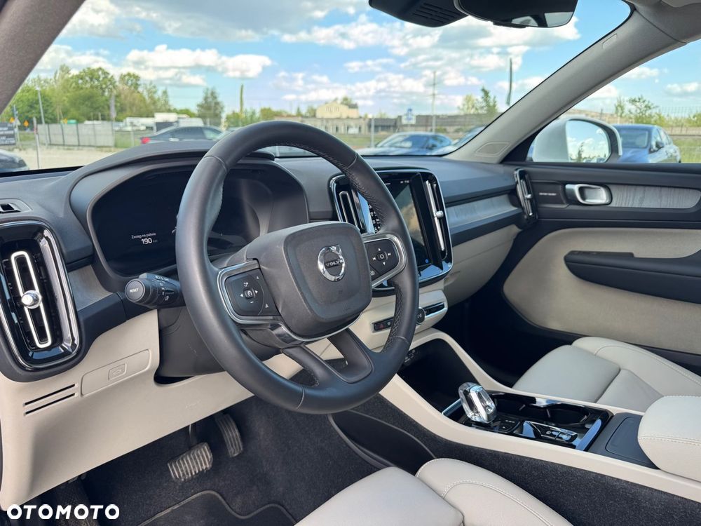 Volvo XC 40 - 11