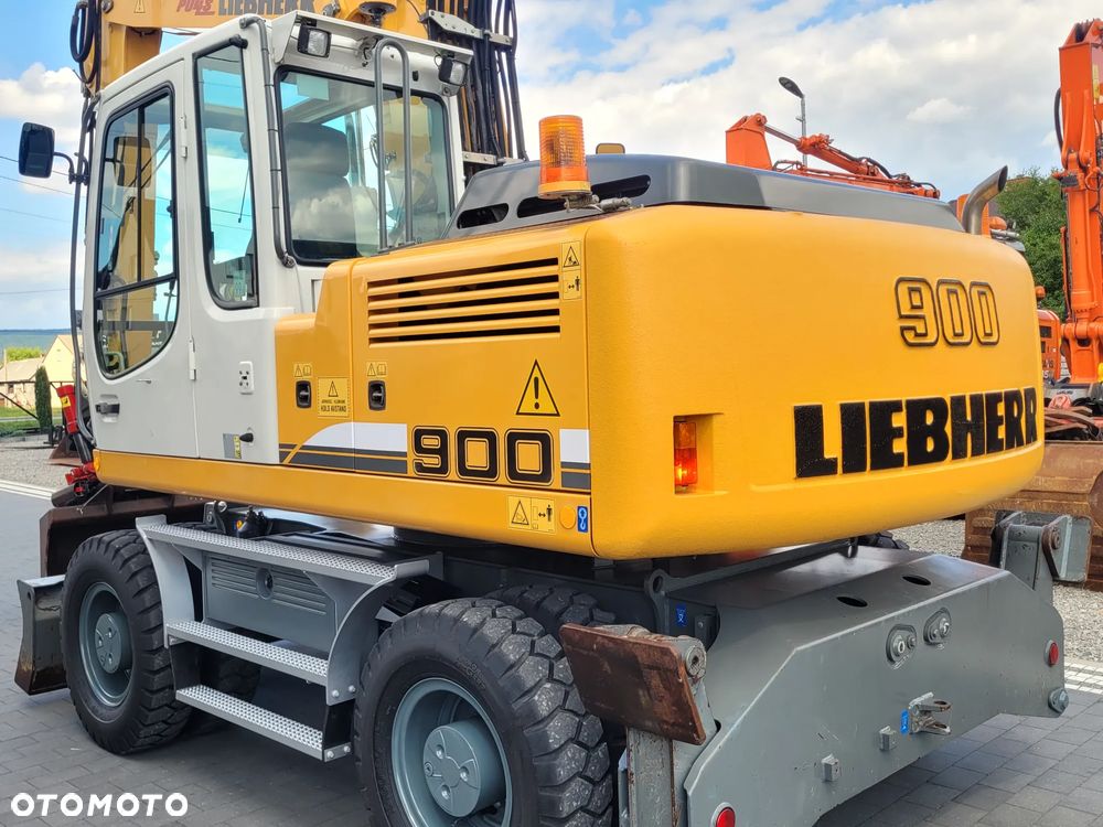 Liebherr 900 C / ROTOTILT ze szczypcami / 5400h / STAN IDEALNY !! / - 9
