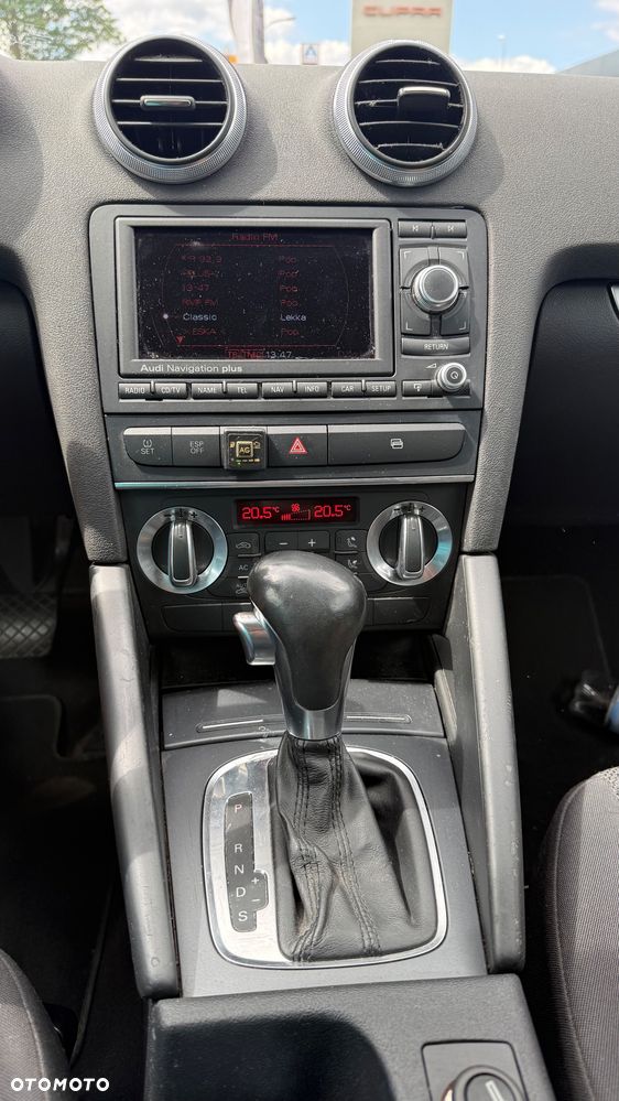 Audi A3 3-drzwiowe 1.6 Ambiente S tronic - 12