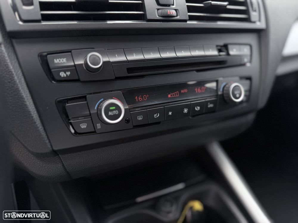BMW 116 d EfficientDynamics - 16