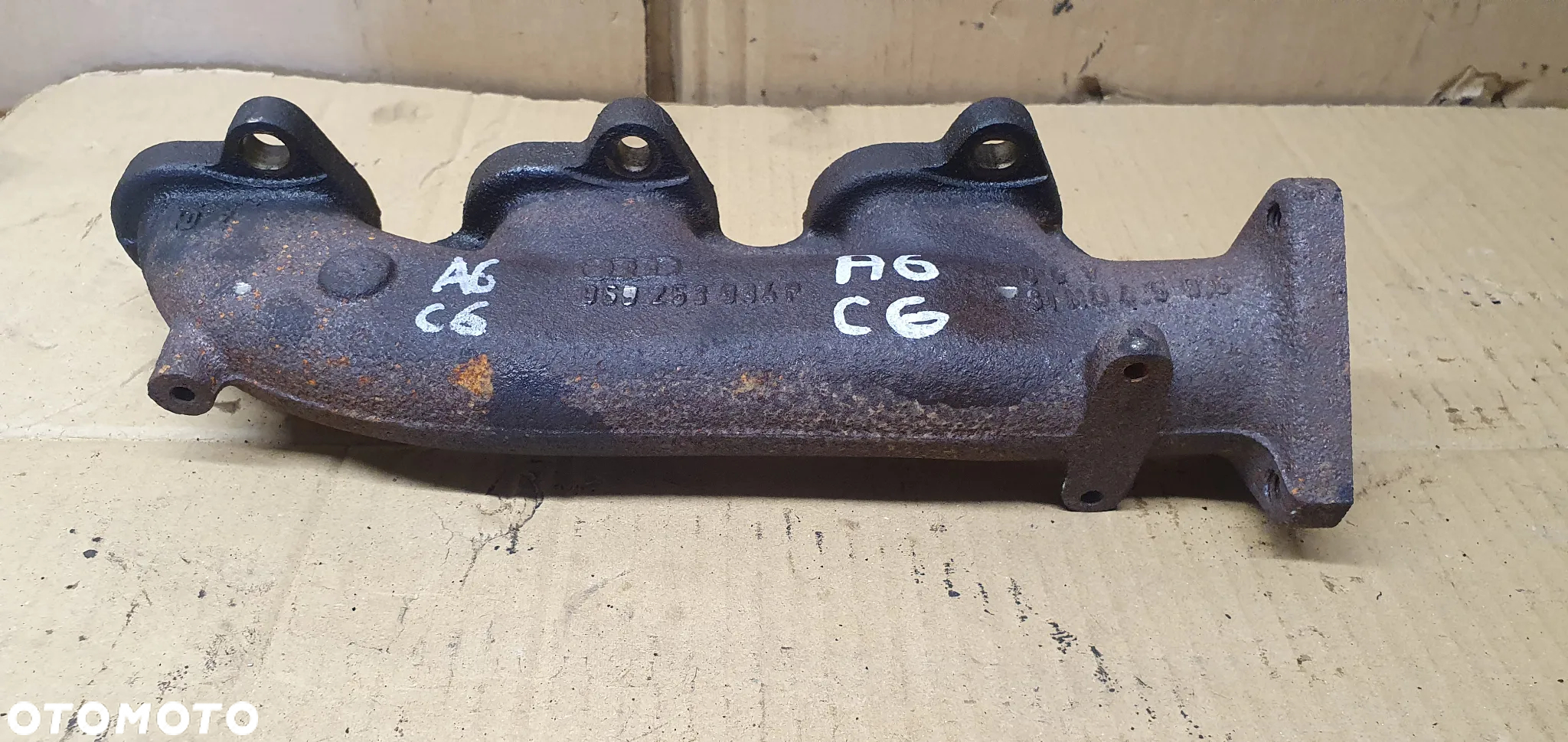 Kolektor wydechowy prawy Audi A6 C6 2.7 TDI 059253034P - 2