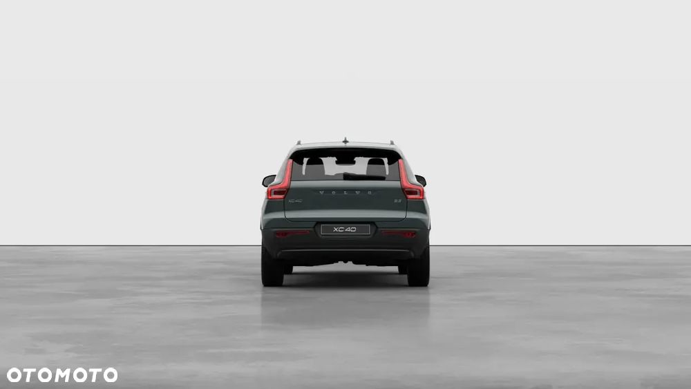 Volvo XC 40 B3 Ultra Dark - 6