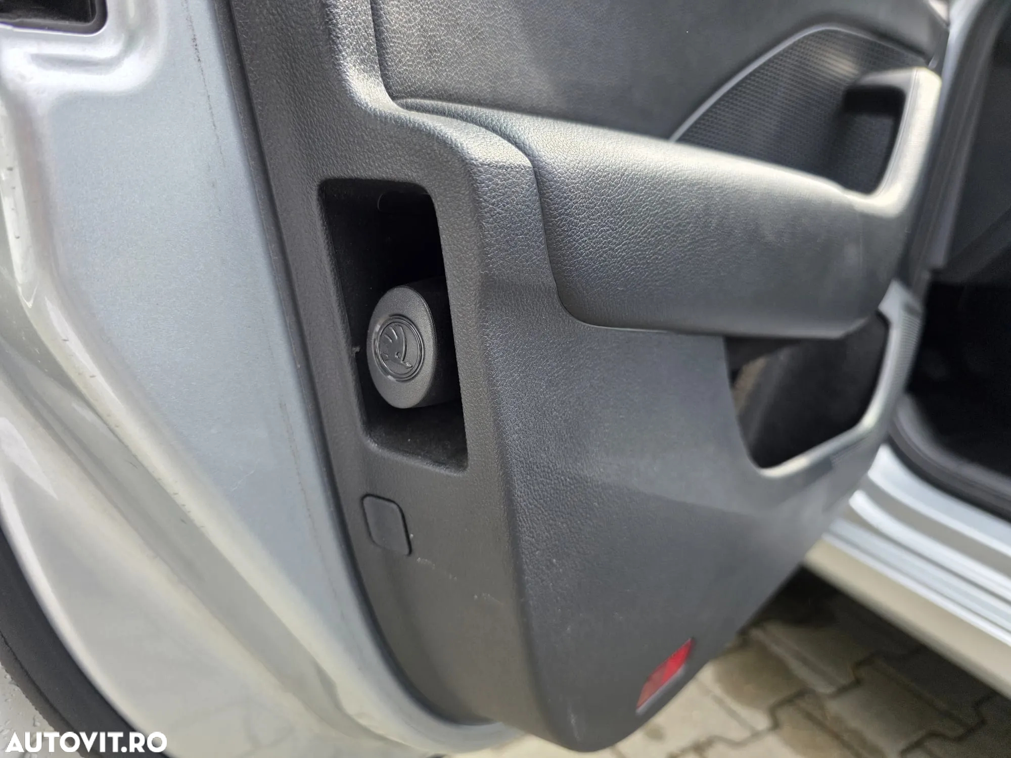 Skoda Octavia 1.5 TSI Ambition - 9