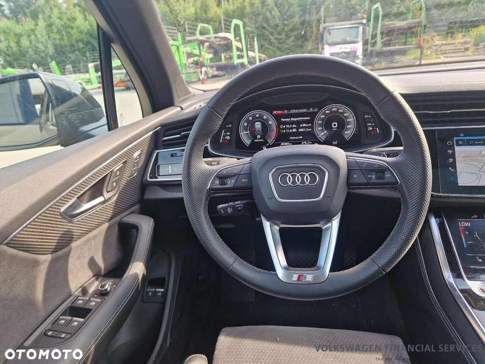 Audi Q7 - 9