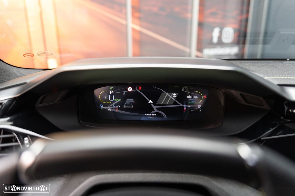 Peugeot 408 180 e-EAT8 GT - 24