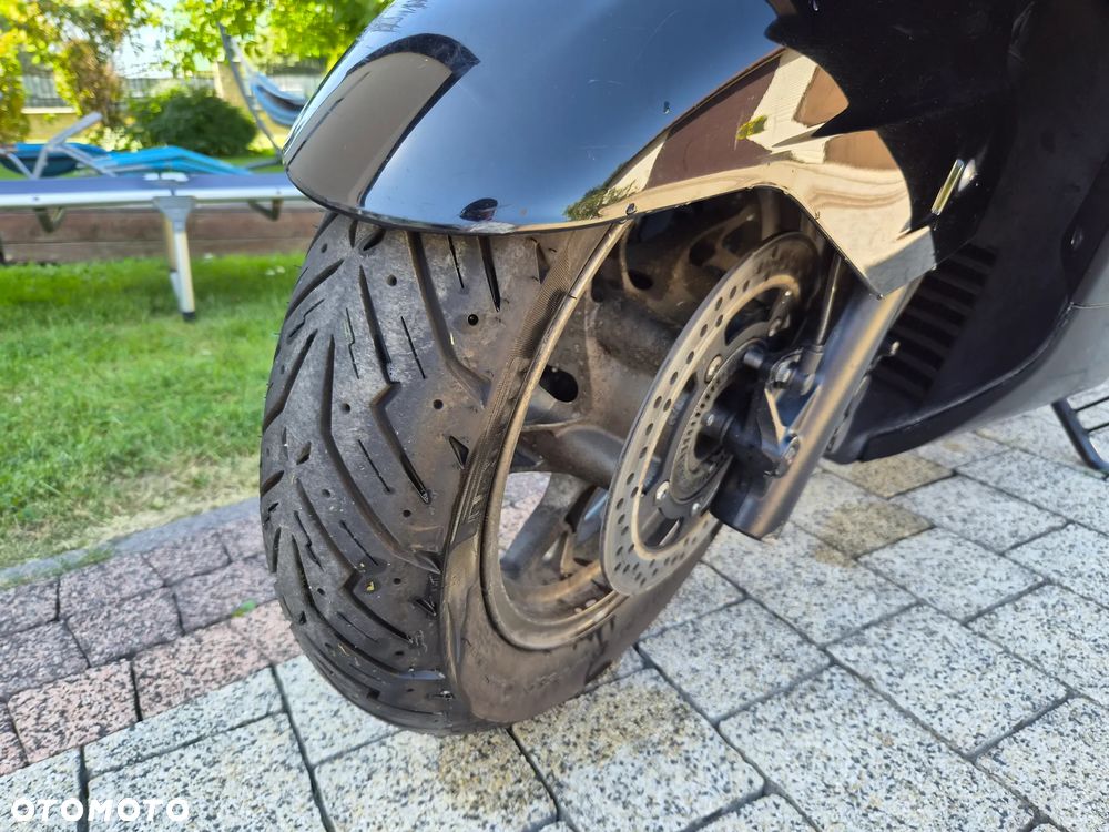Suzuki Burgman - 3