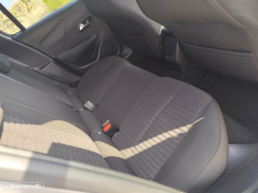 Peugeot e-208 50 kWh SE Style - 11