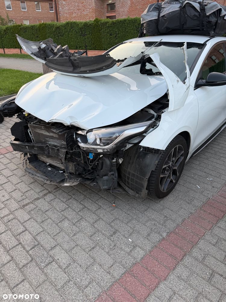 Kia ProCeed 1.6 CRDi GT Line DCT - 3