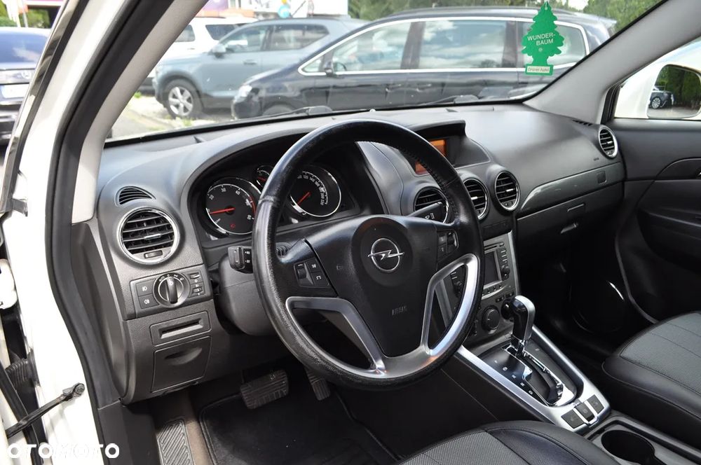 Opel Antara 2.2 CDTI Cosmo - 14