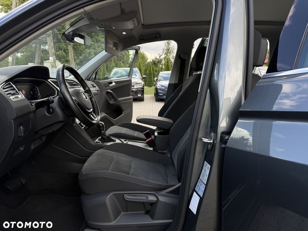 Volkswagen Tiguan - 30