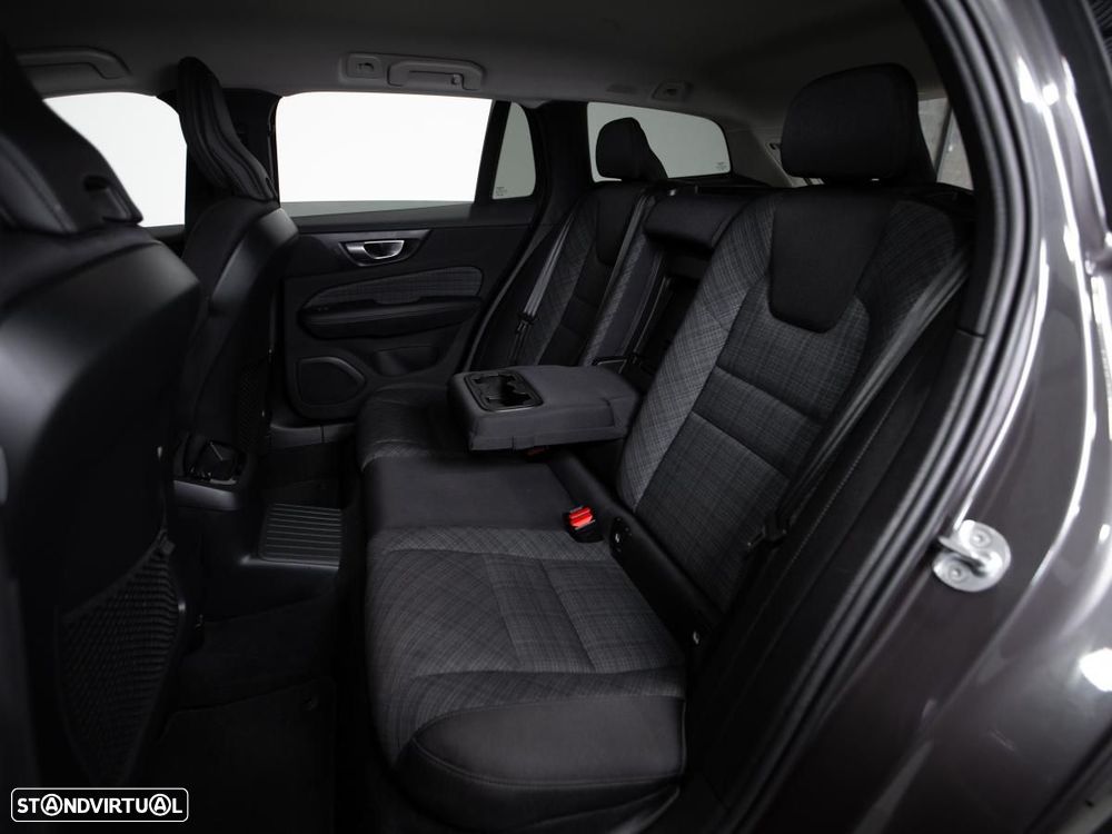 Volvo V60 2.0 T6 AWD TE Core - 10