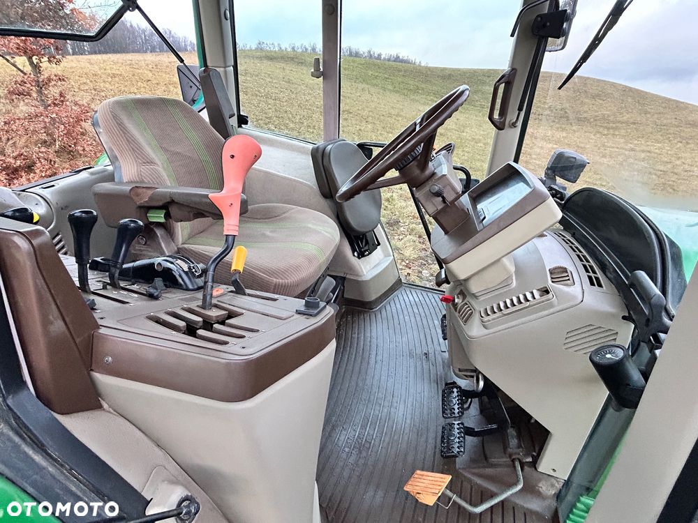 John Deere - 6