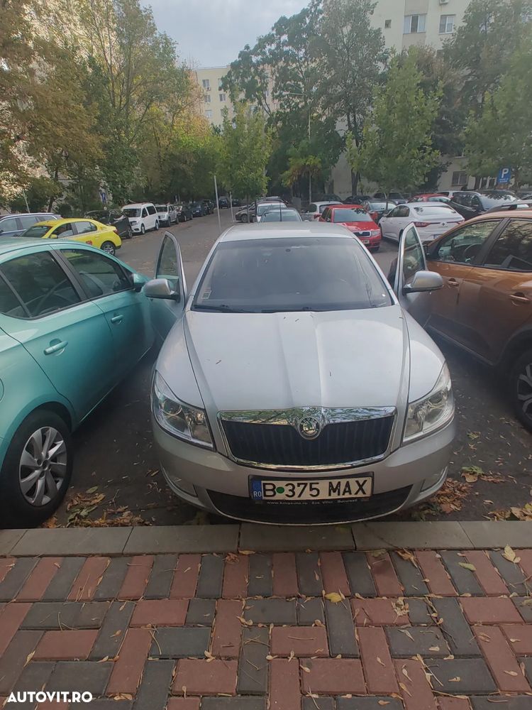 Skoda Octavia - 2