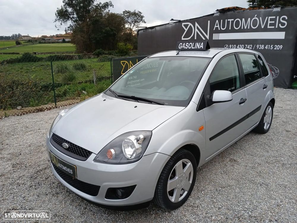 Ford Fiesta 1.25 Trend - 8