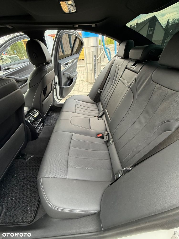 BMW Seria 5 530i GPF Luxury Line - 20