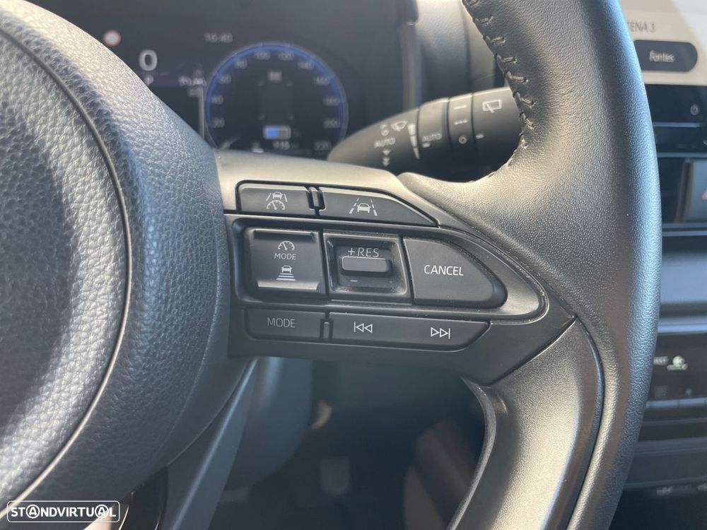 Toyota Yaris - 24