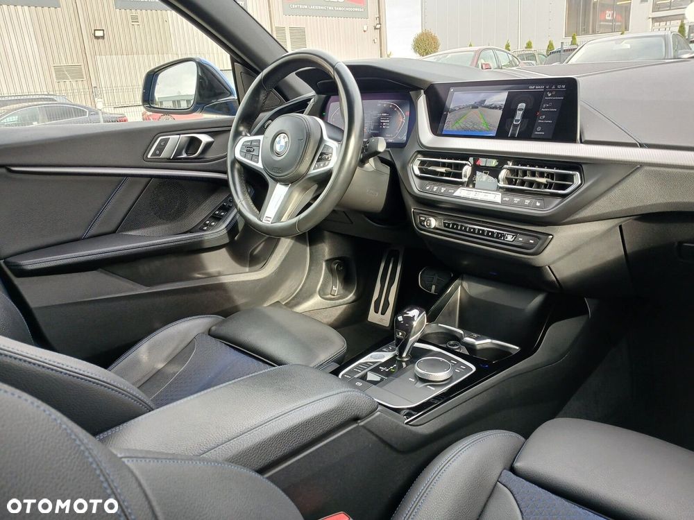 BMW Seria 2 220i M Sport - 25