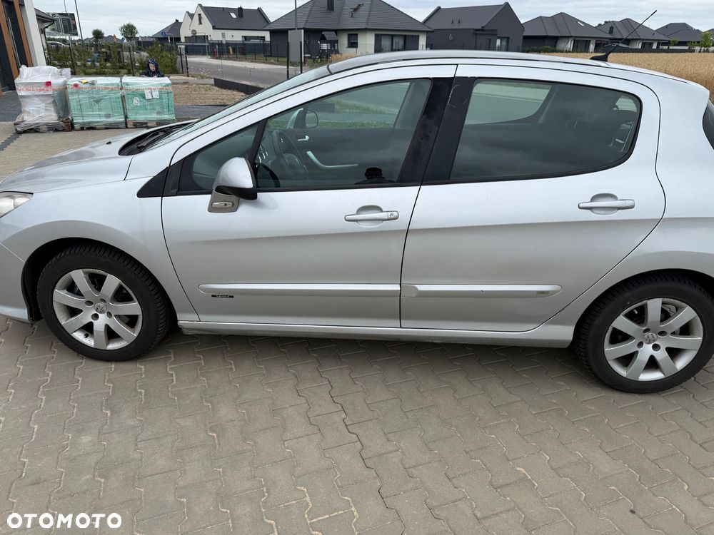 Peugeot 308 - 2