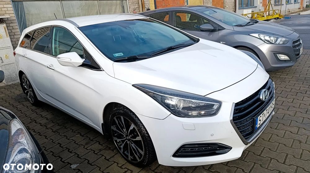 Hyundai i40 Kombi 1.7 CRDi DCT Trend - 7