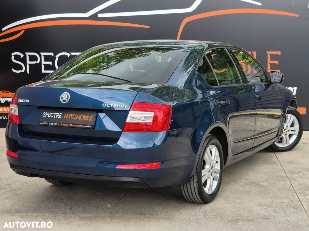 Skoda Octavia 1.6 TDI ELEGANCE - 8