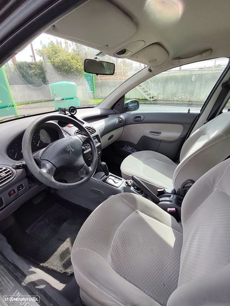 Peugeot 206 1.4 XT Aut. - 17
