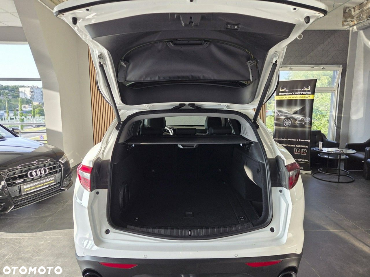 Alfa Romeo Stelvio 2.0 Turbo Sprint Q4 - 17
